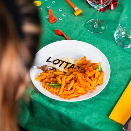 Piatto in ceramica "Lottatore di sugo"