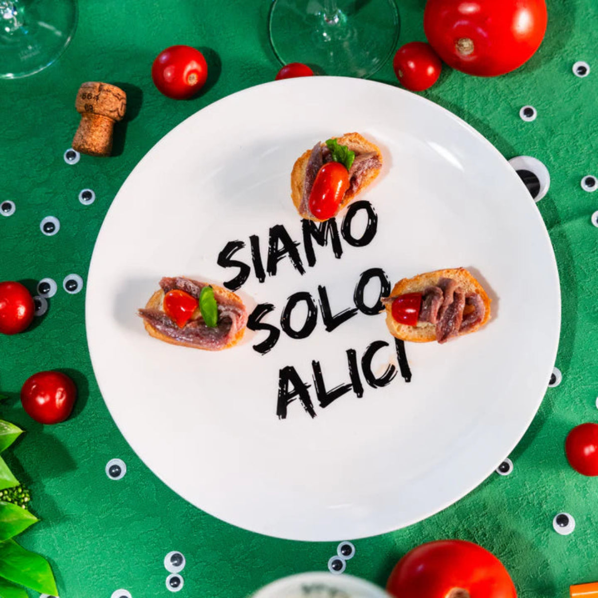 Piatto in ceramica "Siamo solo alici" Soorprendimi